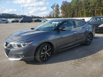  Salvage Nissan Maxima