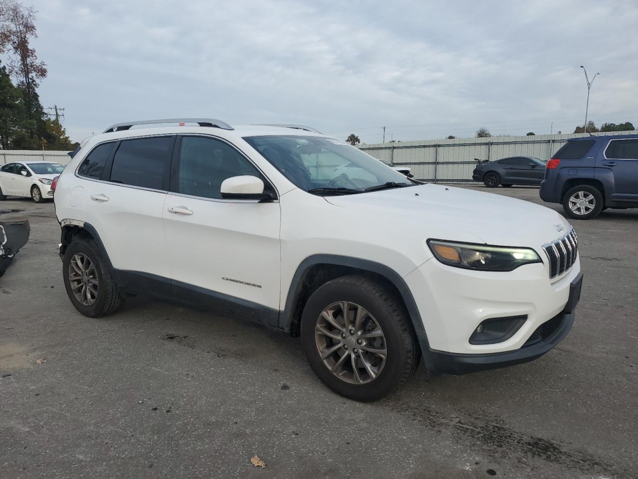 Jeep Grand Cherokee Latitude Plus Image 9