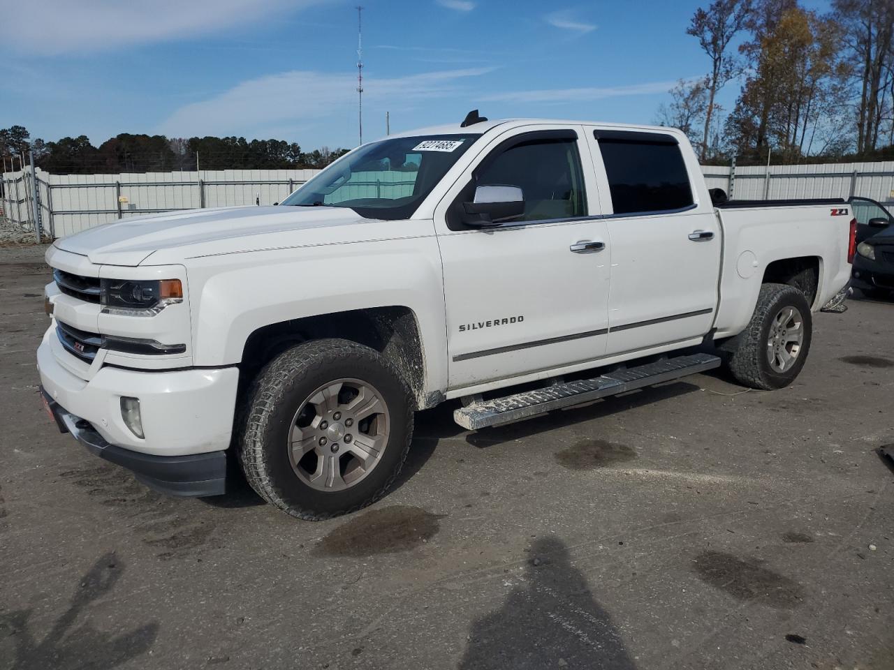 Chevrolet Silverado K1500 Ltz Image 1