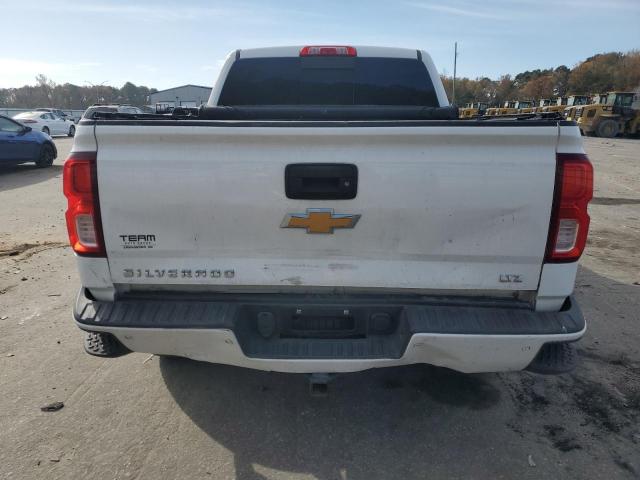 Chevrolet Silverado K1500 Ltz Image 4