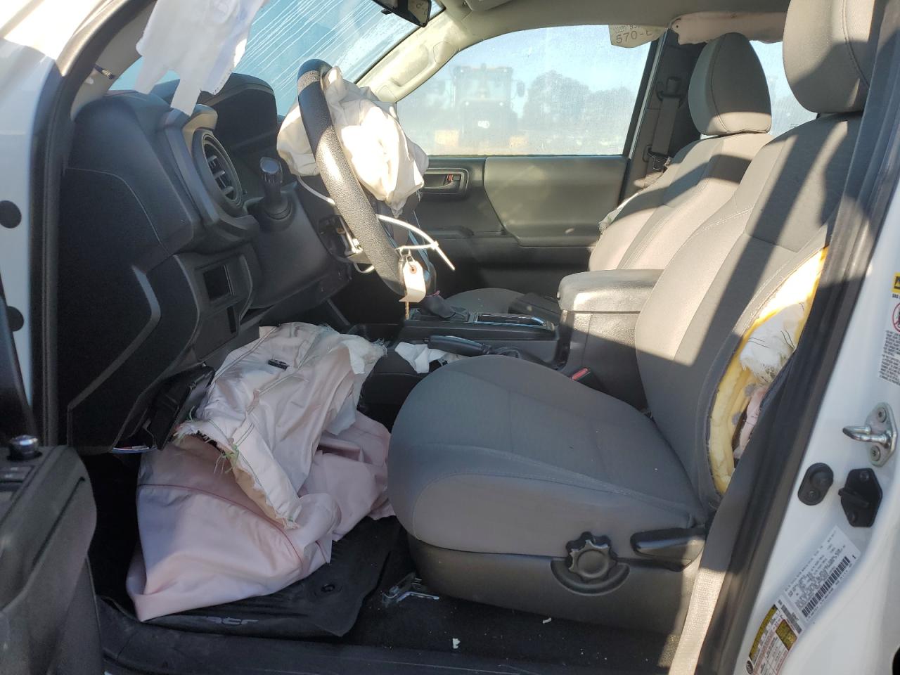 Toyota Tacoma Access Cab Image 5