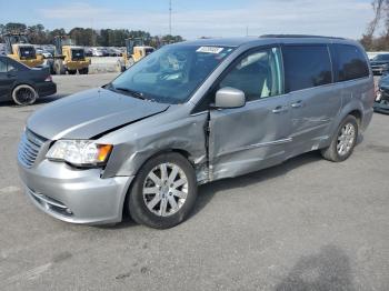  Salvage Chrysler Minivan