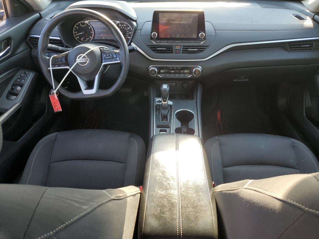 Nissan Altima Sv Image 10