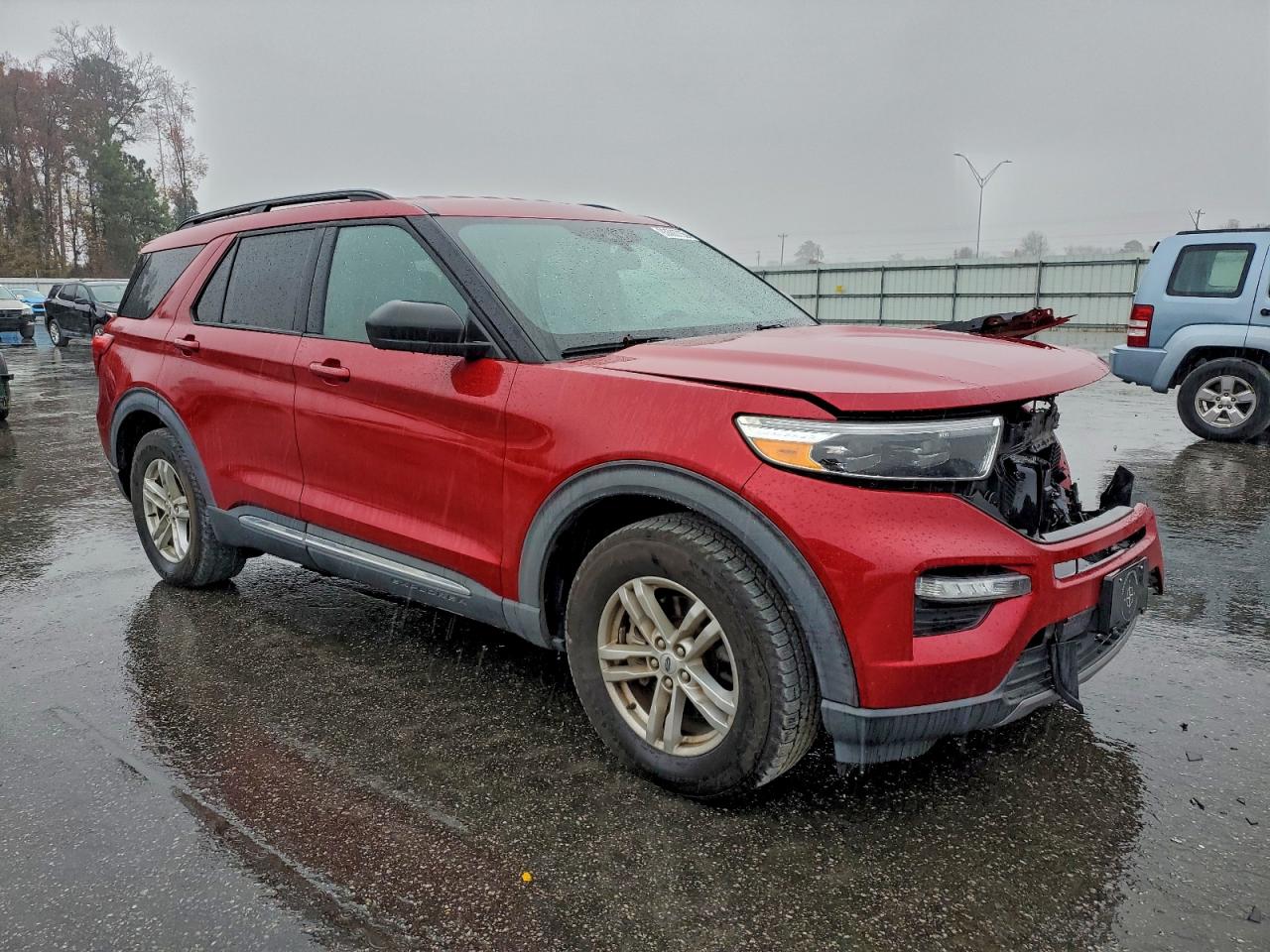 Ford Explorer Xlt Image 8