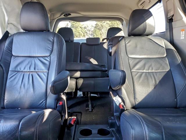 Toyota Sienna Se Image 12