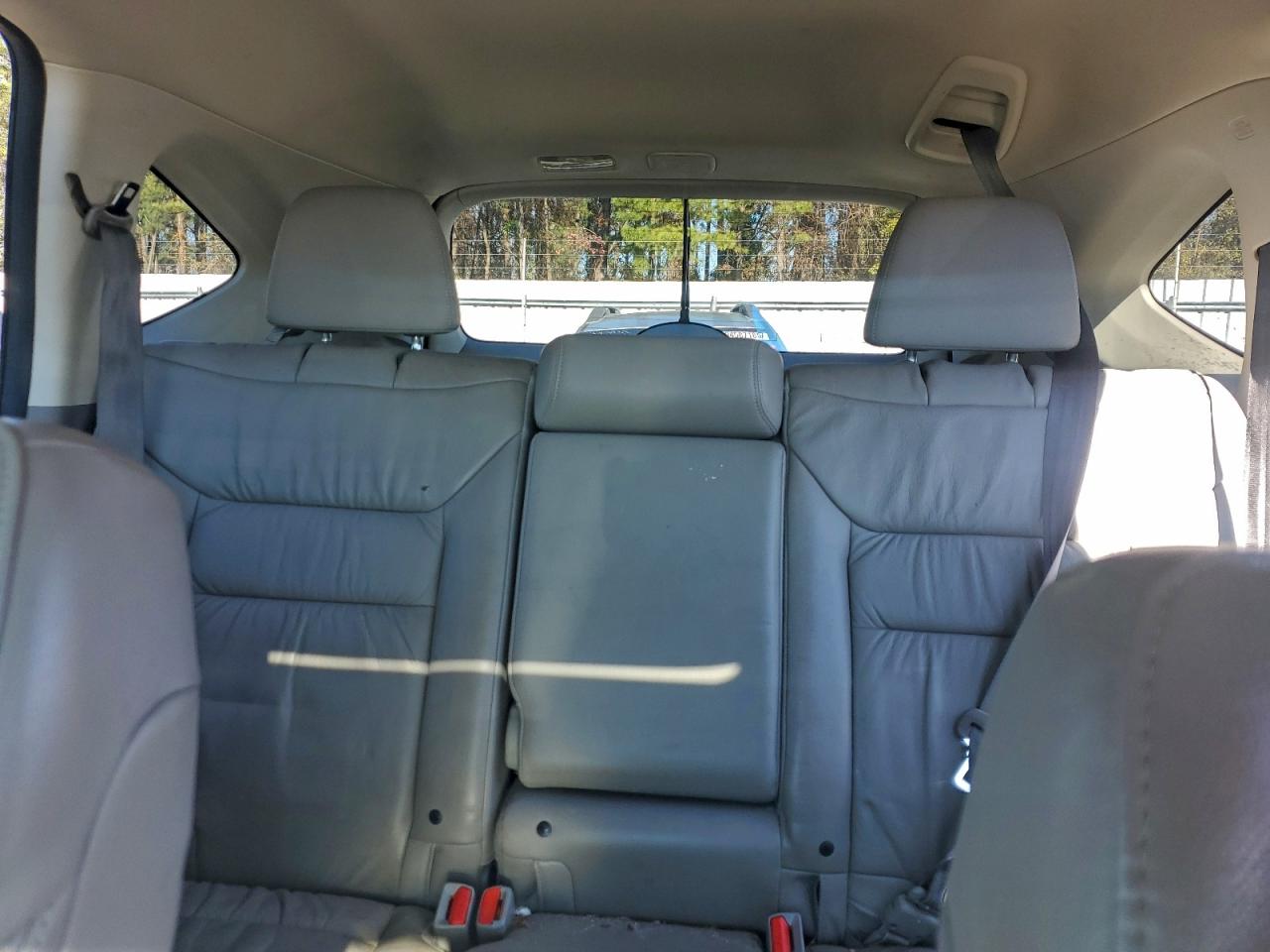 Honda Crv Exl Image 7