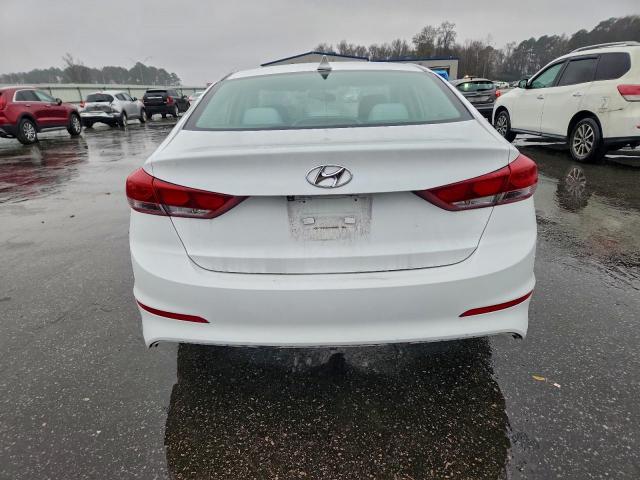 Hyundai ELANTRA Se Image 3