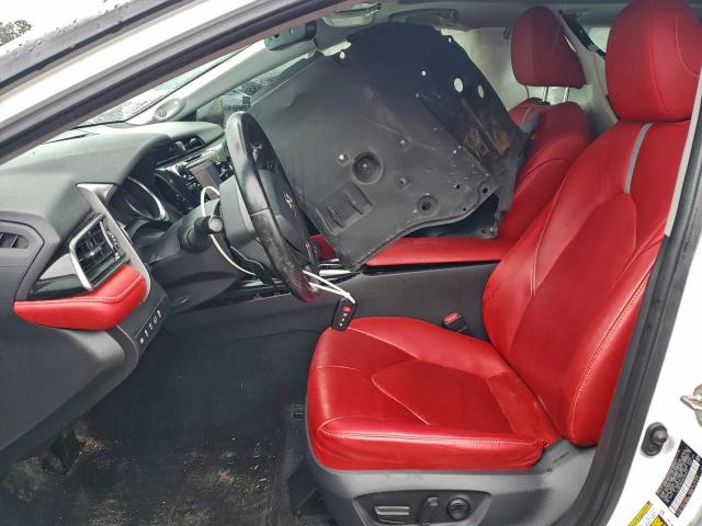 Toyota Camry Xse Image 11