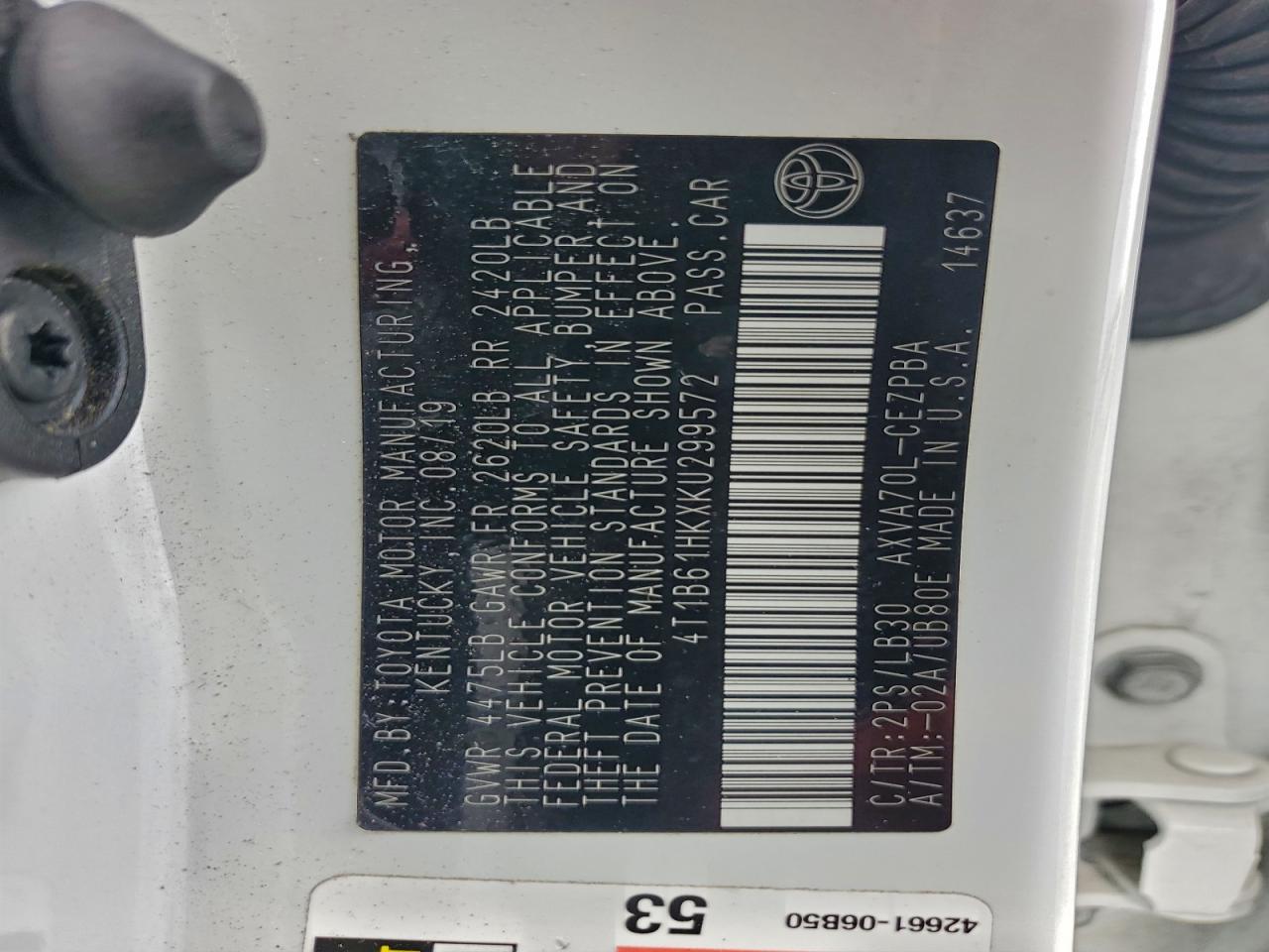 Toyota Camry Xse Image 8