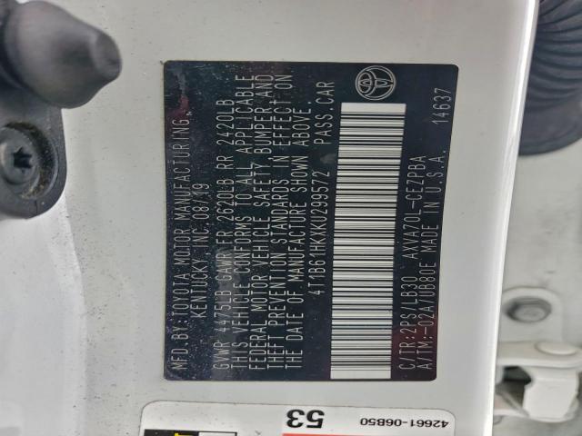 Toyota Camry Xse Image 8