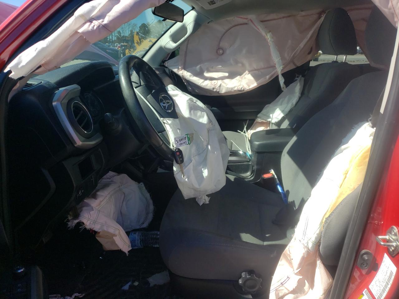 Toyota Tacoma Double Cab Image 10