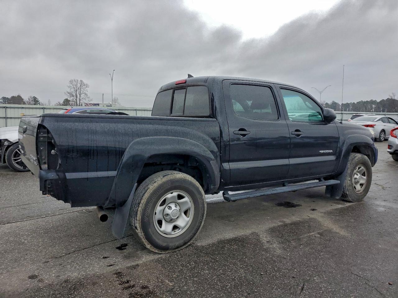 Toyota Tacoma Double Cab Prerunner Image 6