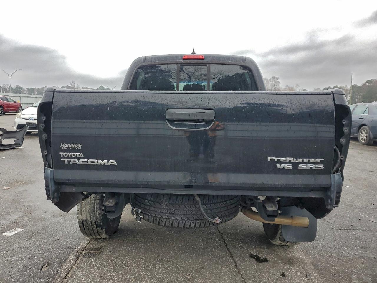 Toyota Tacoma Double Cab Prerunner Image 9