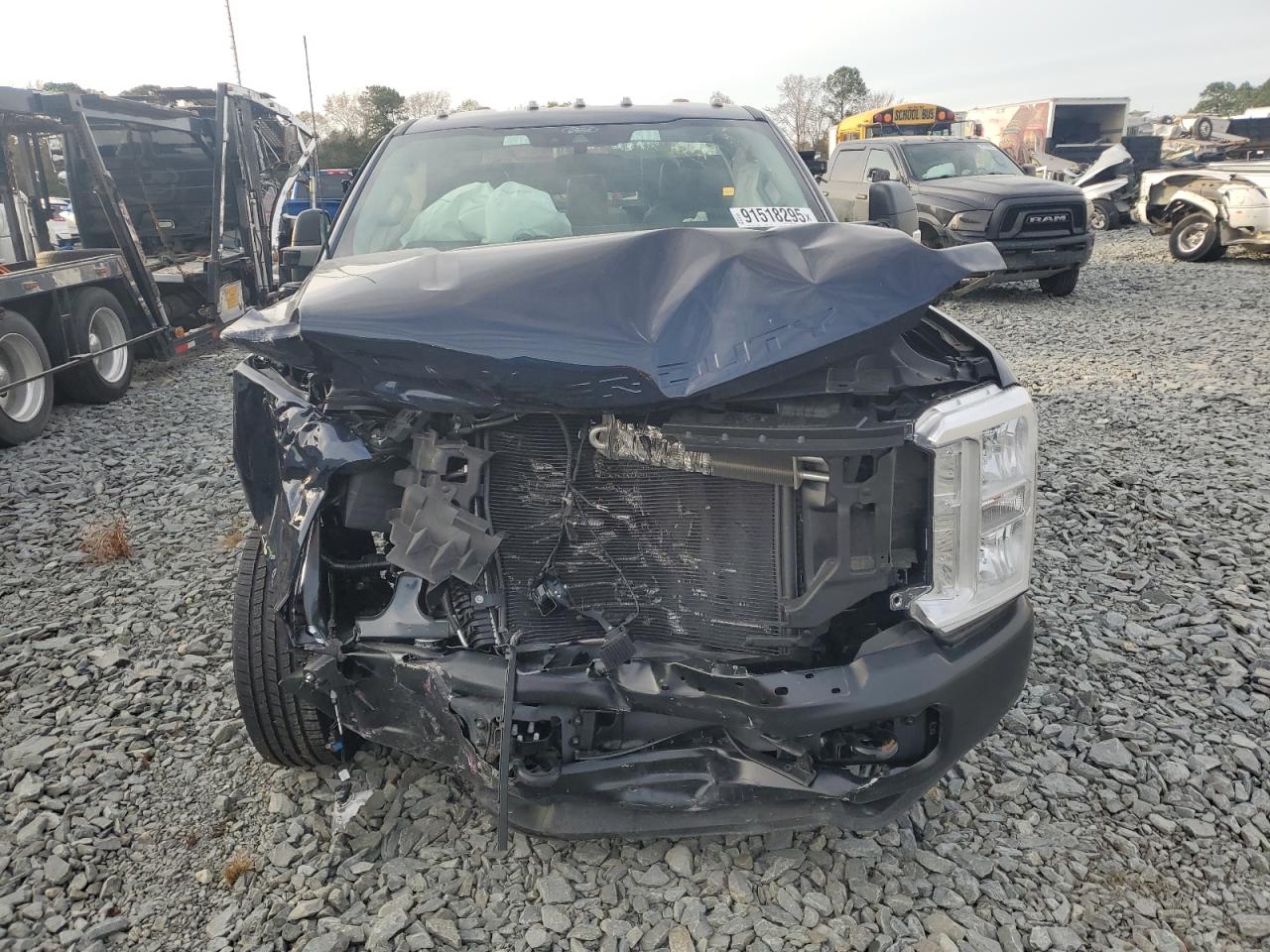 Ford F-350 Super Duty Image 12