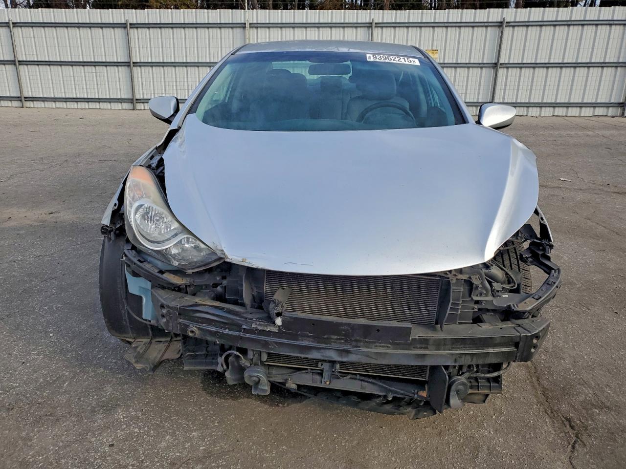 Hyundai ELANTRA Gls Image 10