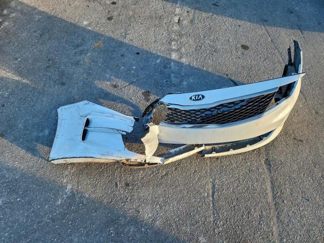 Kia Optima Lx Image 4