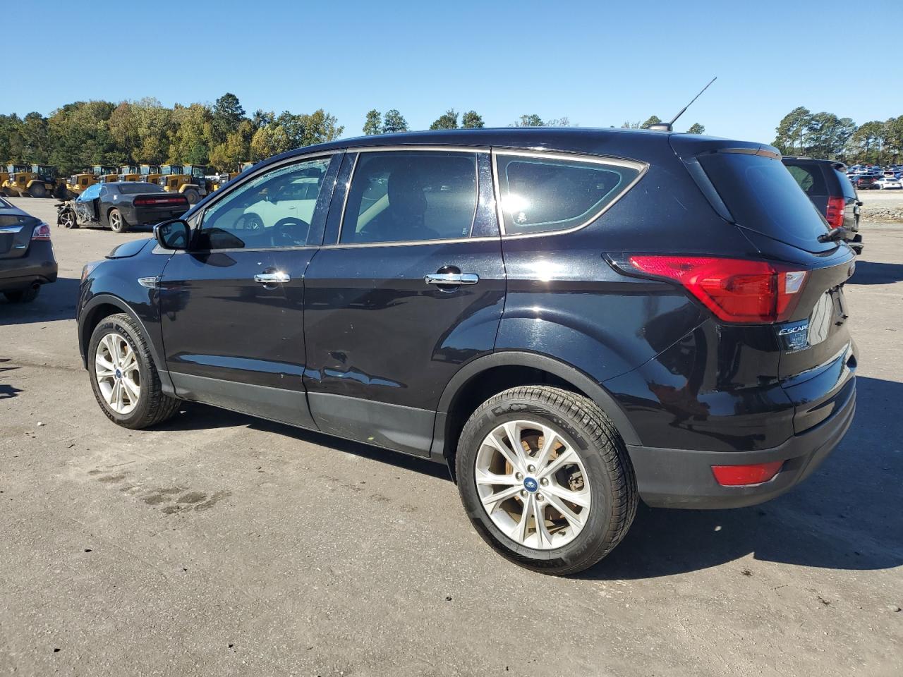 Ford Escape S Image 12