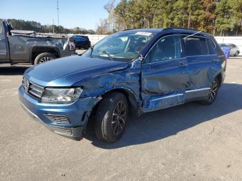 Salvage Volkswagen Tiguan