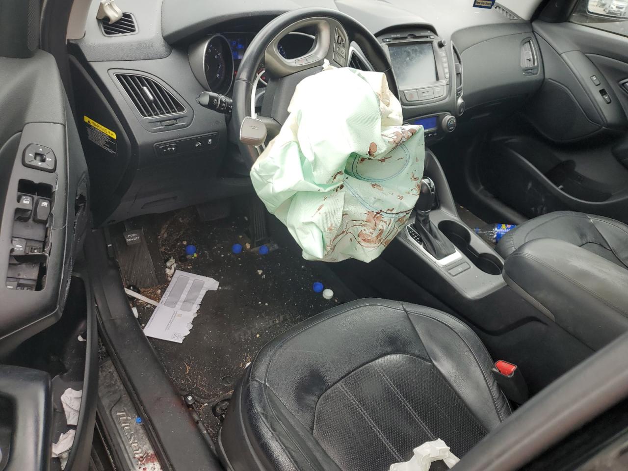 Hyundai TUCSON Limited Image 4