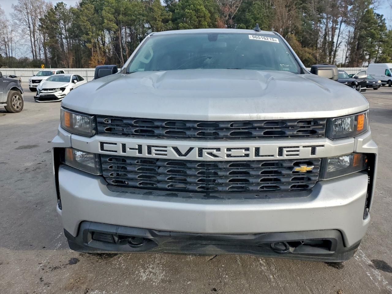 Chevrolet Silverado K1500 Custom Image 10