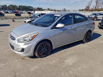  Salvage Hyundai ACCENT