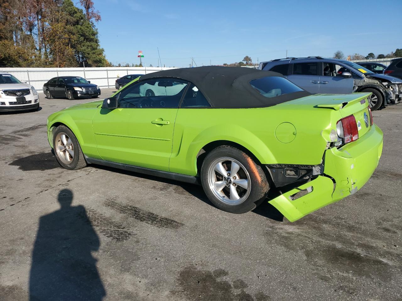 Ford Mustang Image 12