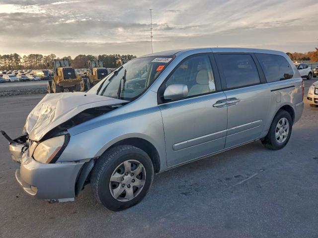 Salvage Kia Sedona