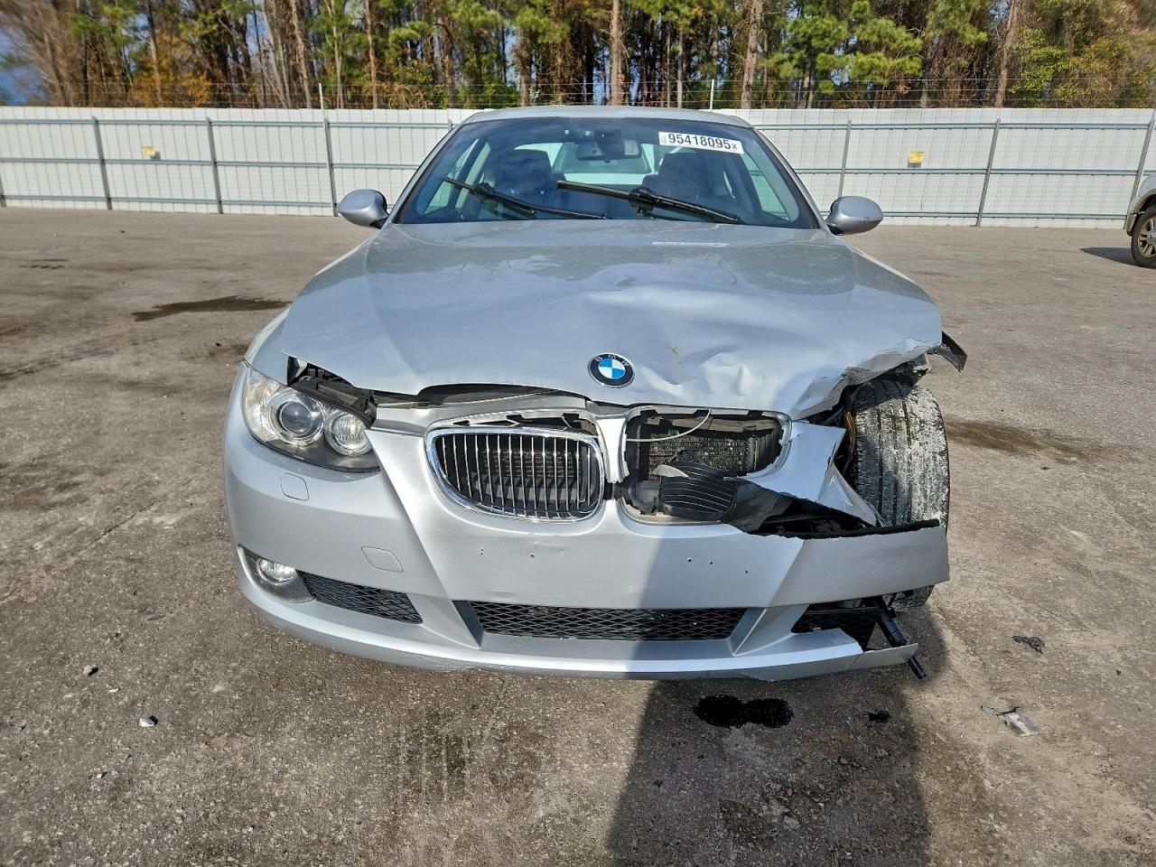 BMW 3 Series Xi Image 3