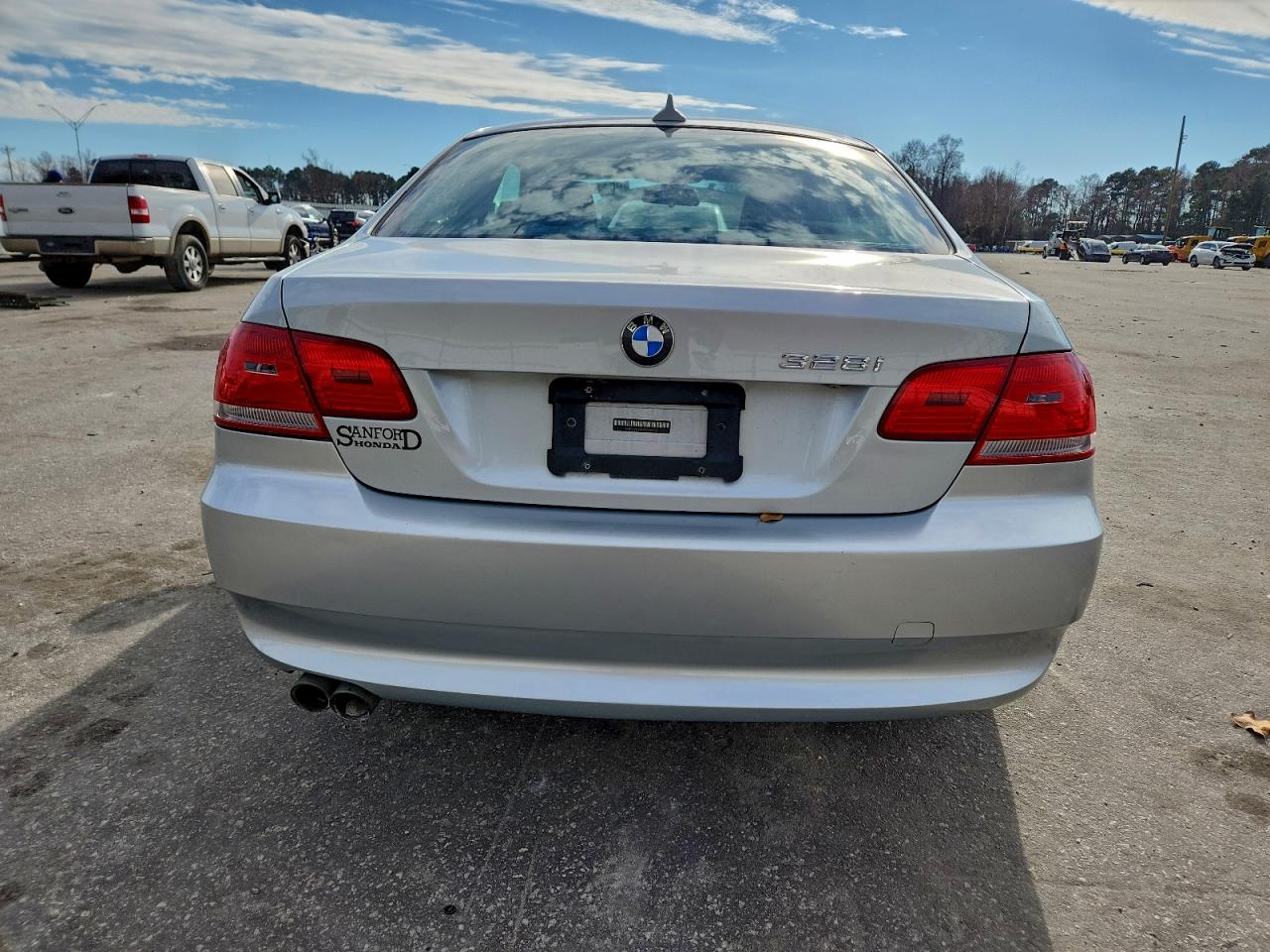 BMW 3 Series Xi Image 11