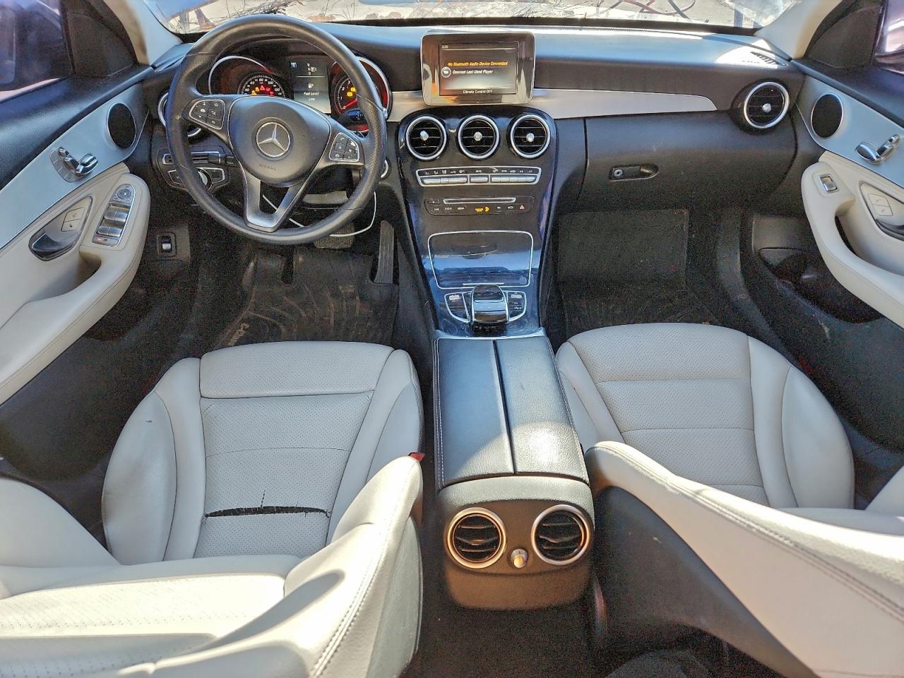 Mercedes-Benz C-Class 300 4matic Image 4