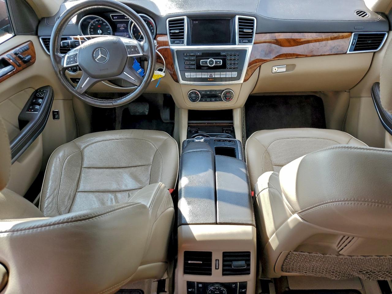 Mercedes-Benz G-Class 450 4matic Image 8