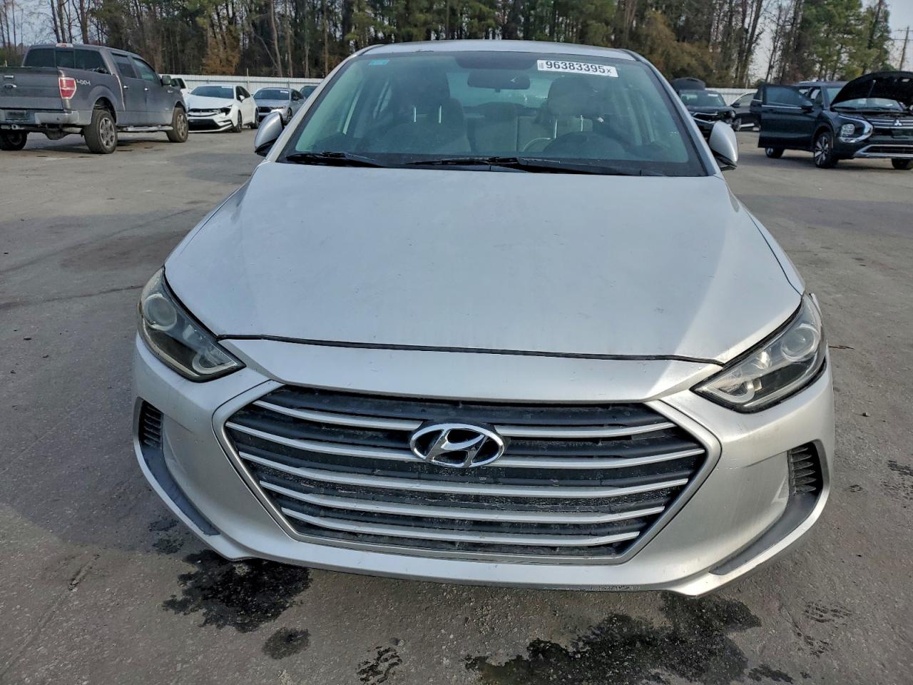 Hyundai ELANTRA Sel Image 10
