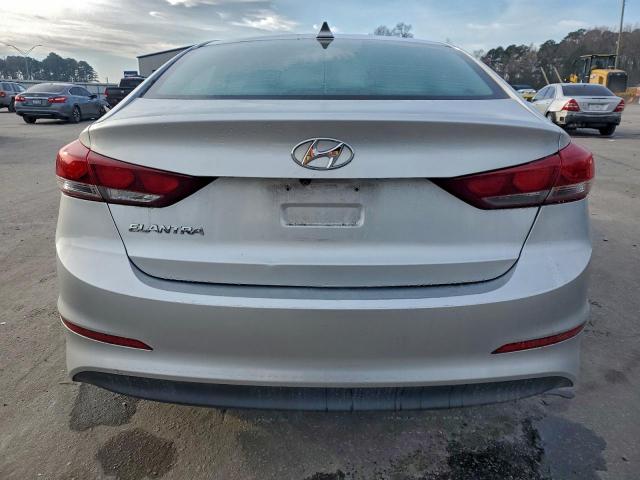 Hyundai ELANTRA Sel Image 12