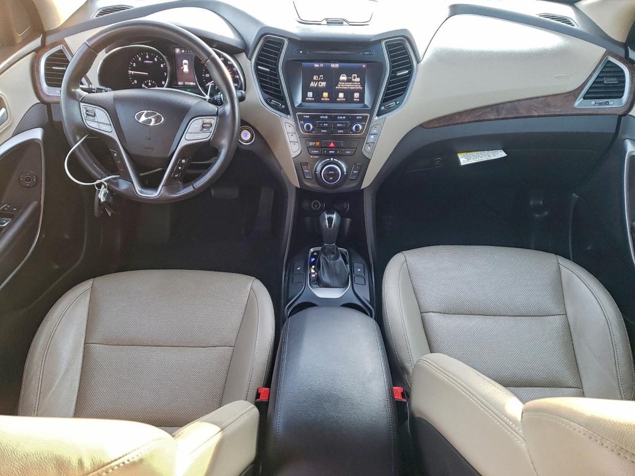 Hyundai SANTA FE Se Image 5