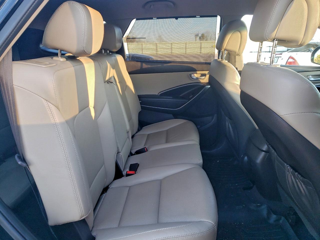 Hyundai SANTA FE Se Image 11