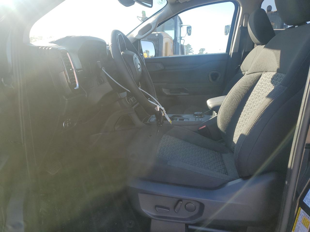 Ford Ranger Xlt Image 10