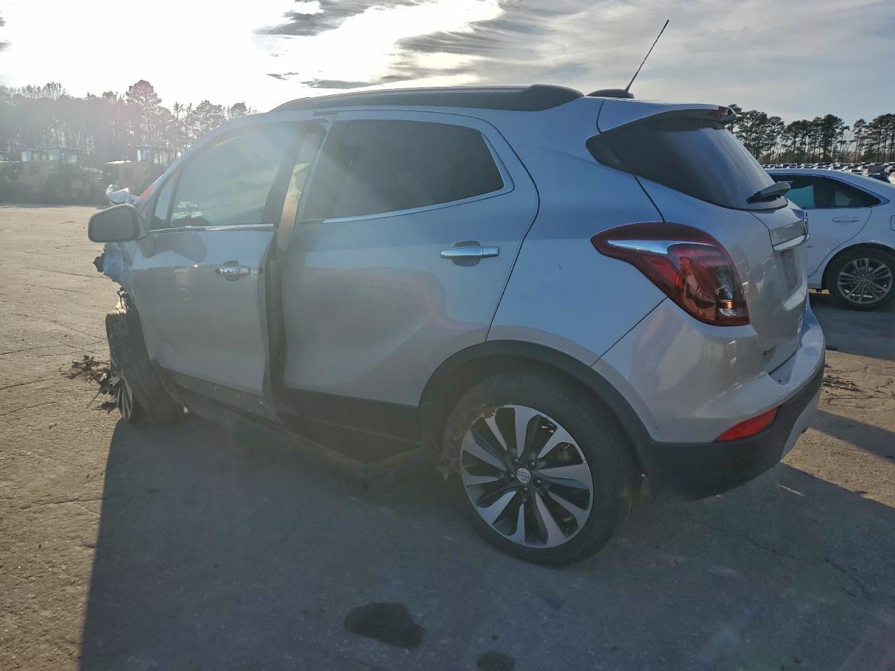 Buick Encore Preferred Image 3