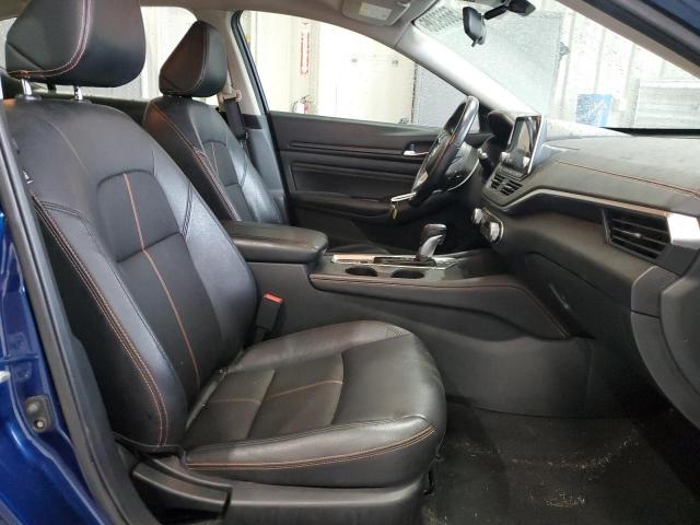 Nissan Altima Sr Image 3