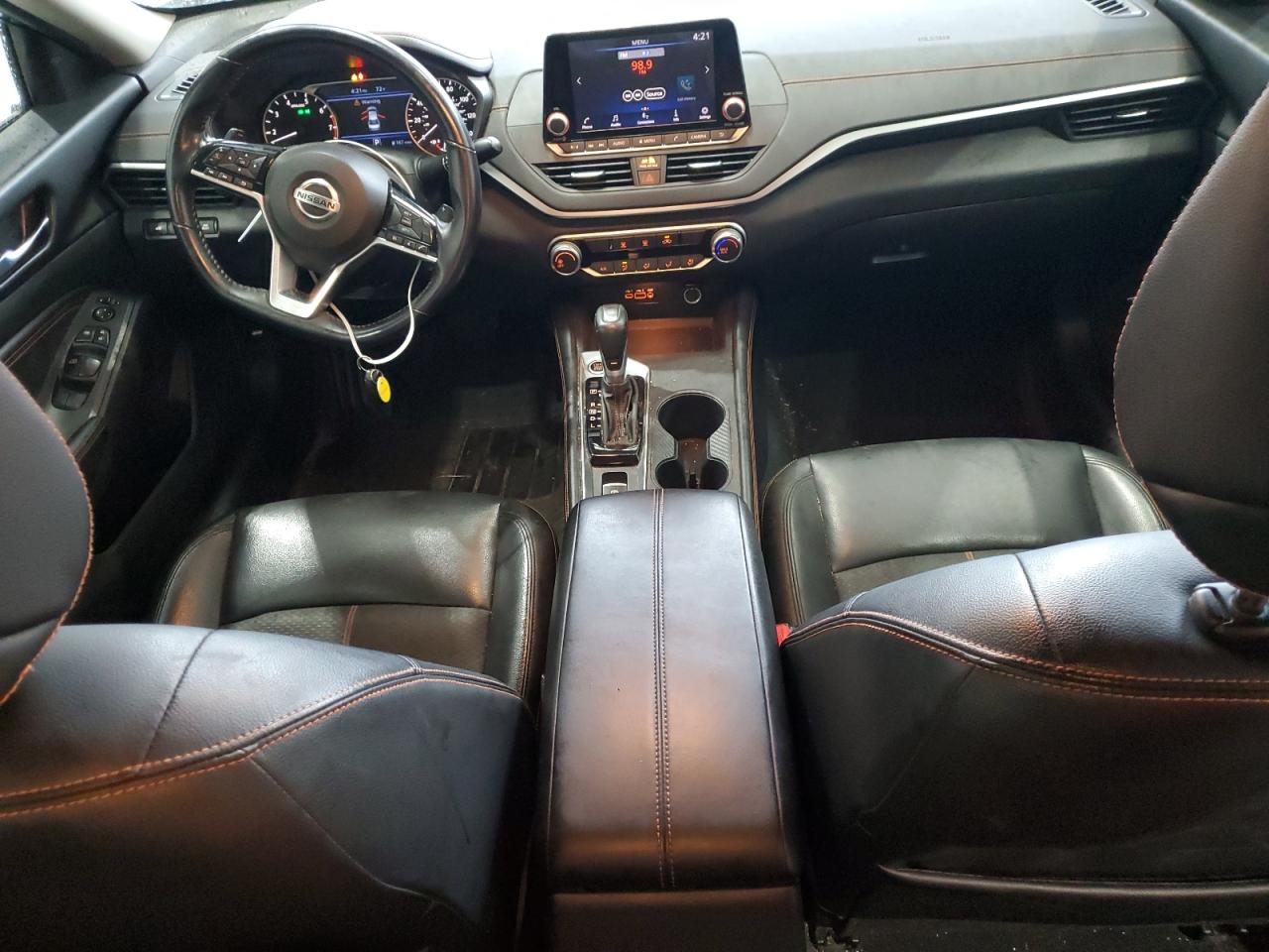 Nissan Altima Sr Image 11