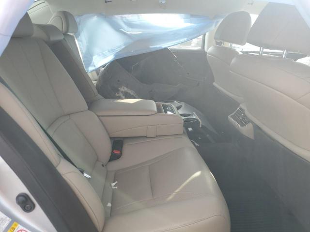 Lexus LS 500 Base Image 11