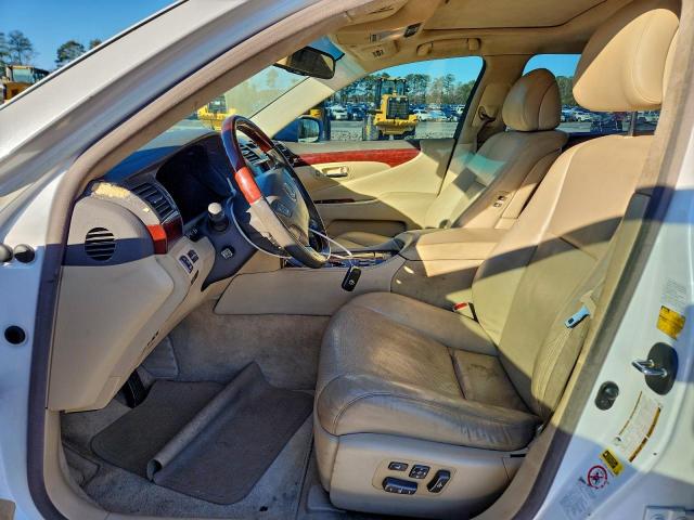 Lexus LS 460l Image 6