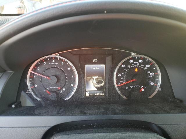 Toyota Camry Le Image 4