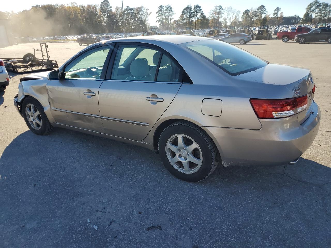 Hyundai SONATA Gls Image 2