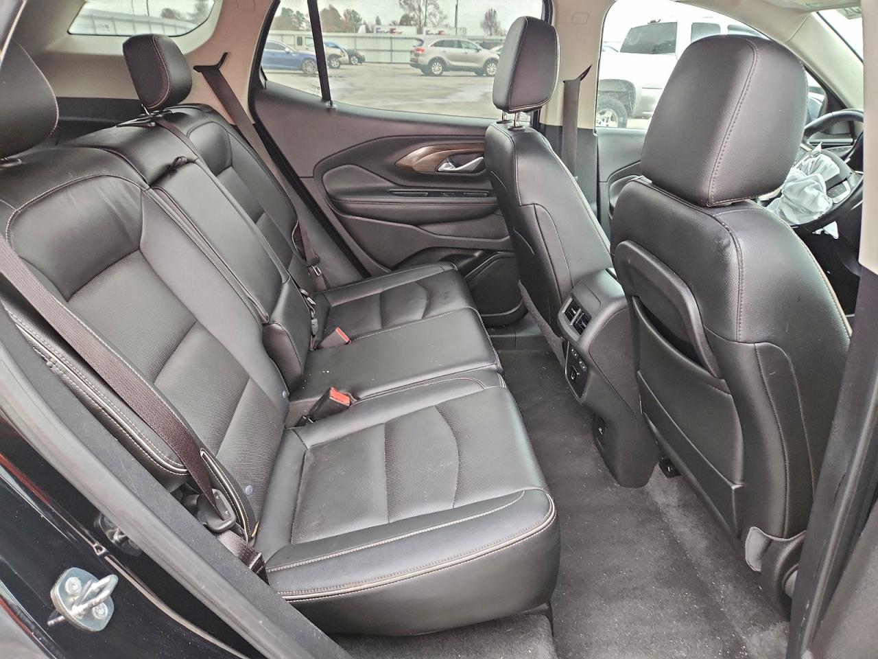 GMC Terrain Denali Image 8