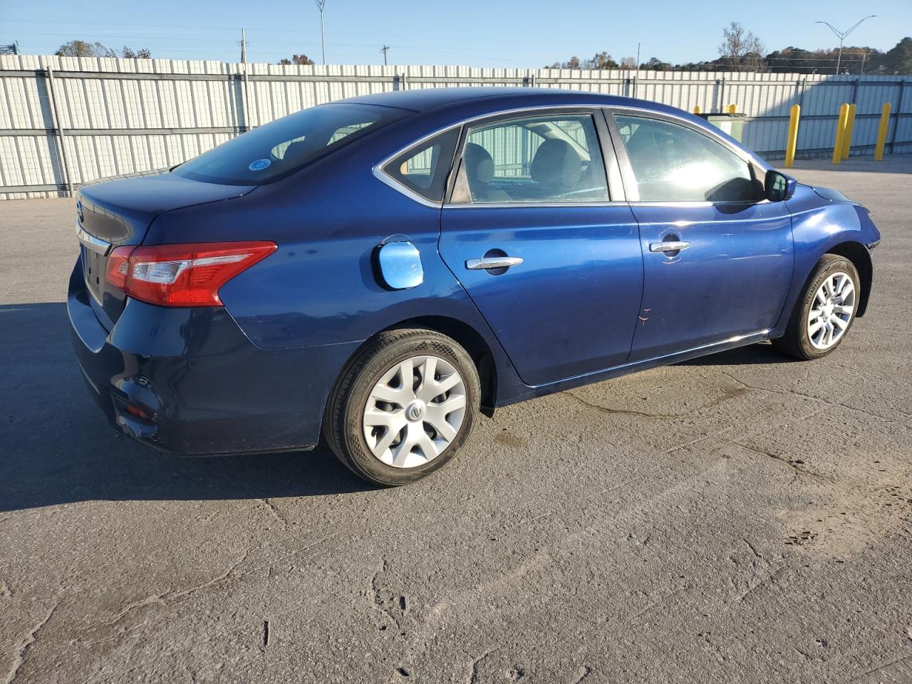 Nissan Sentra S Image 9