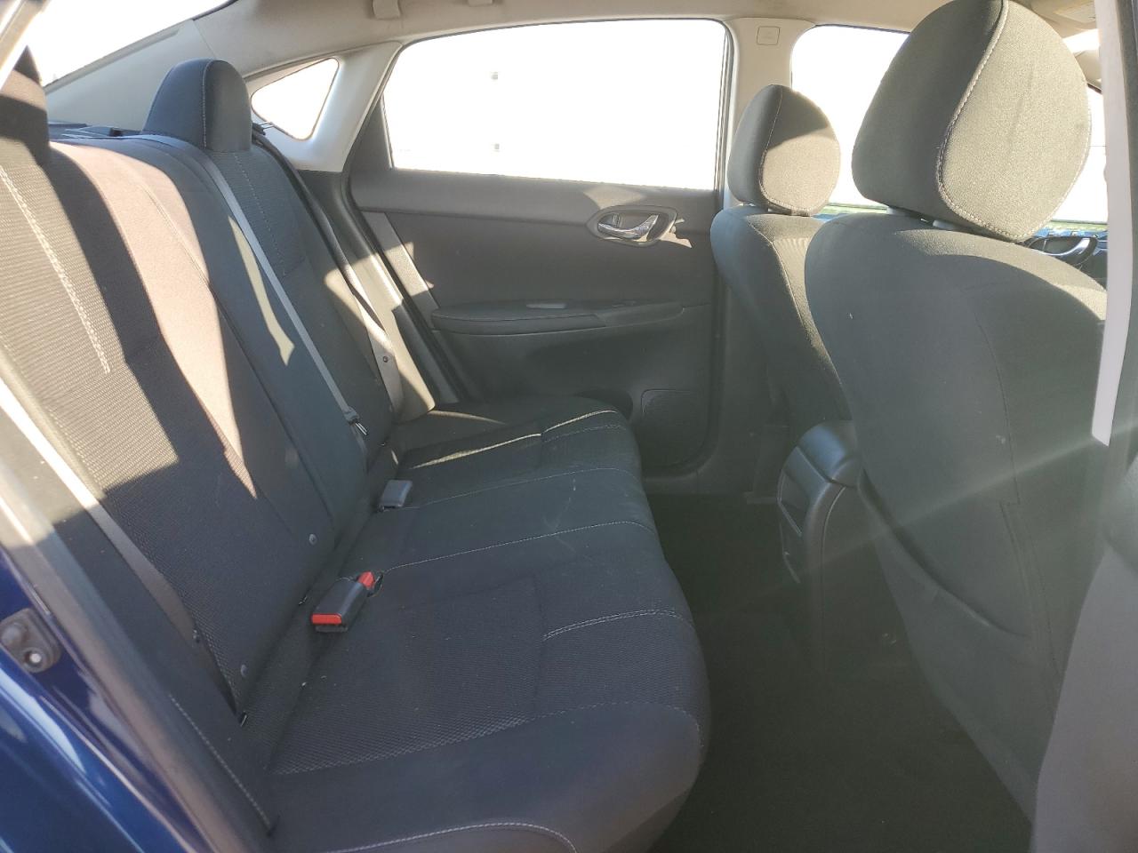 Nissan Sentra S Image 11