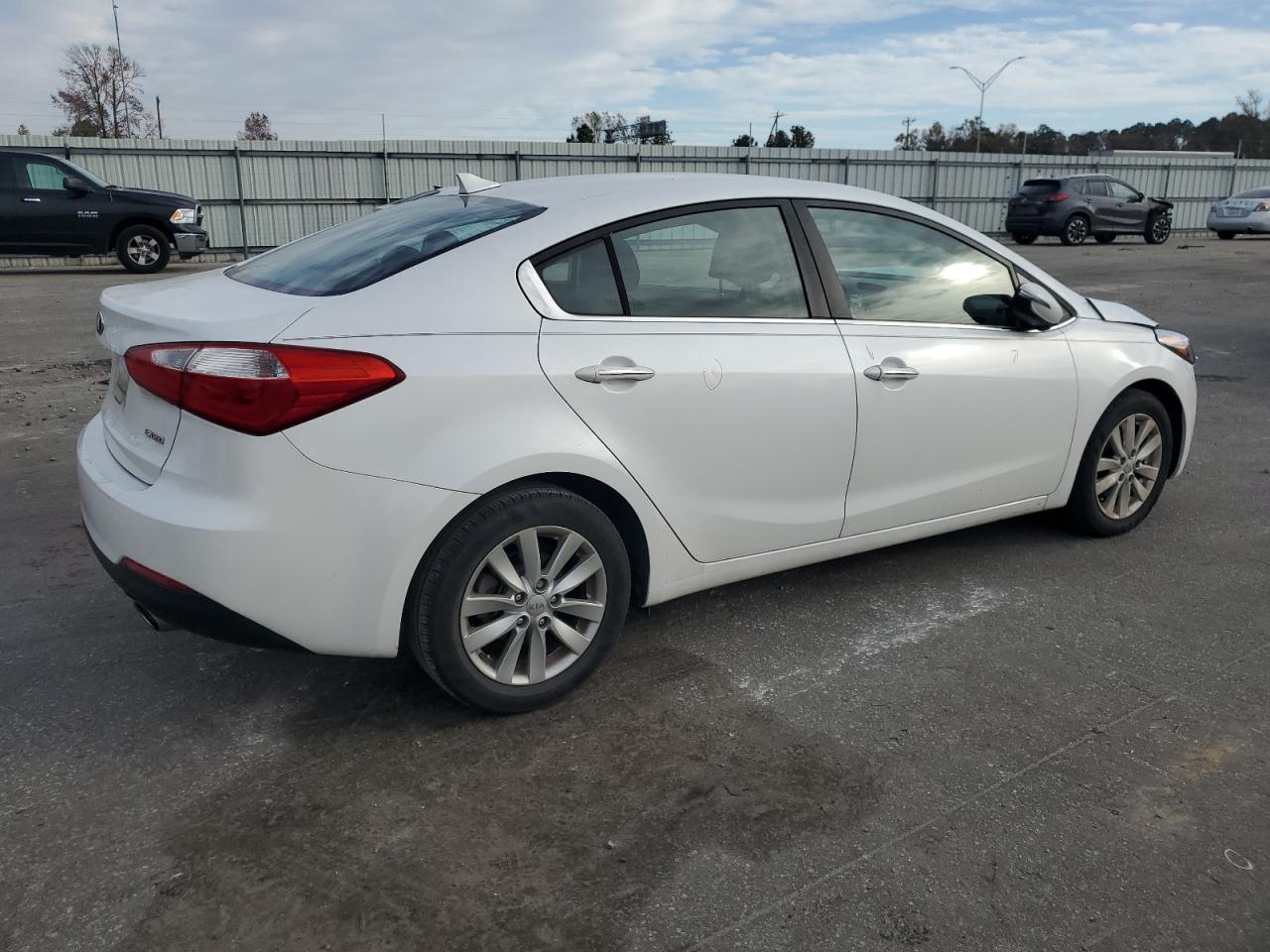 Kia Forte Ex Image 3