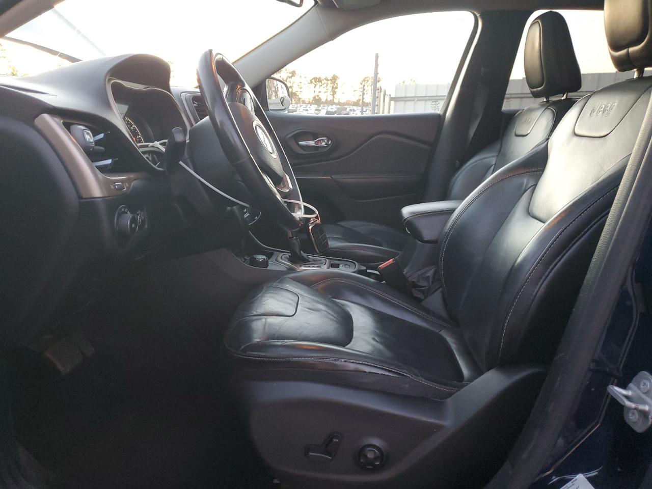 Jeep Grand Cherokee Limited Image 6