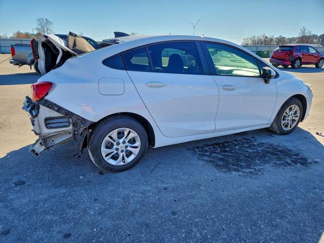 Chevrolet Cruze Ls Image 7