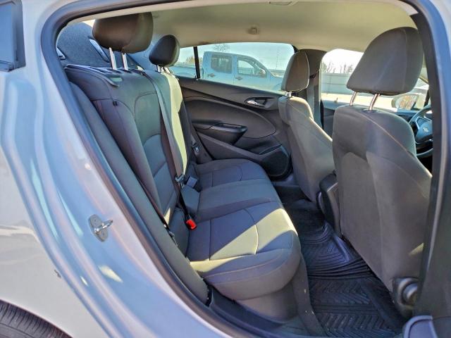 Chevrolet Cruze Ls Image 9